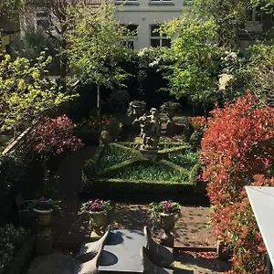  Apartment Dutch Masters Short Netherlands