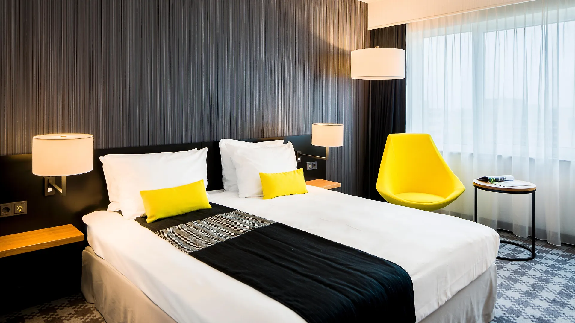 Radisson Blu Hotel Amsterdam Airport, Schiphol 스키폴 4*,