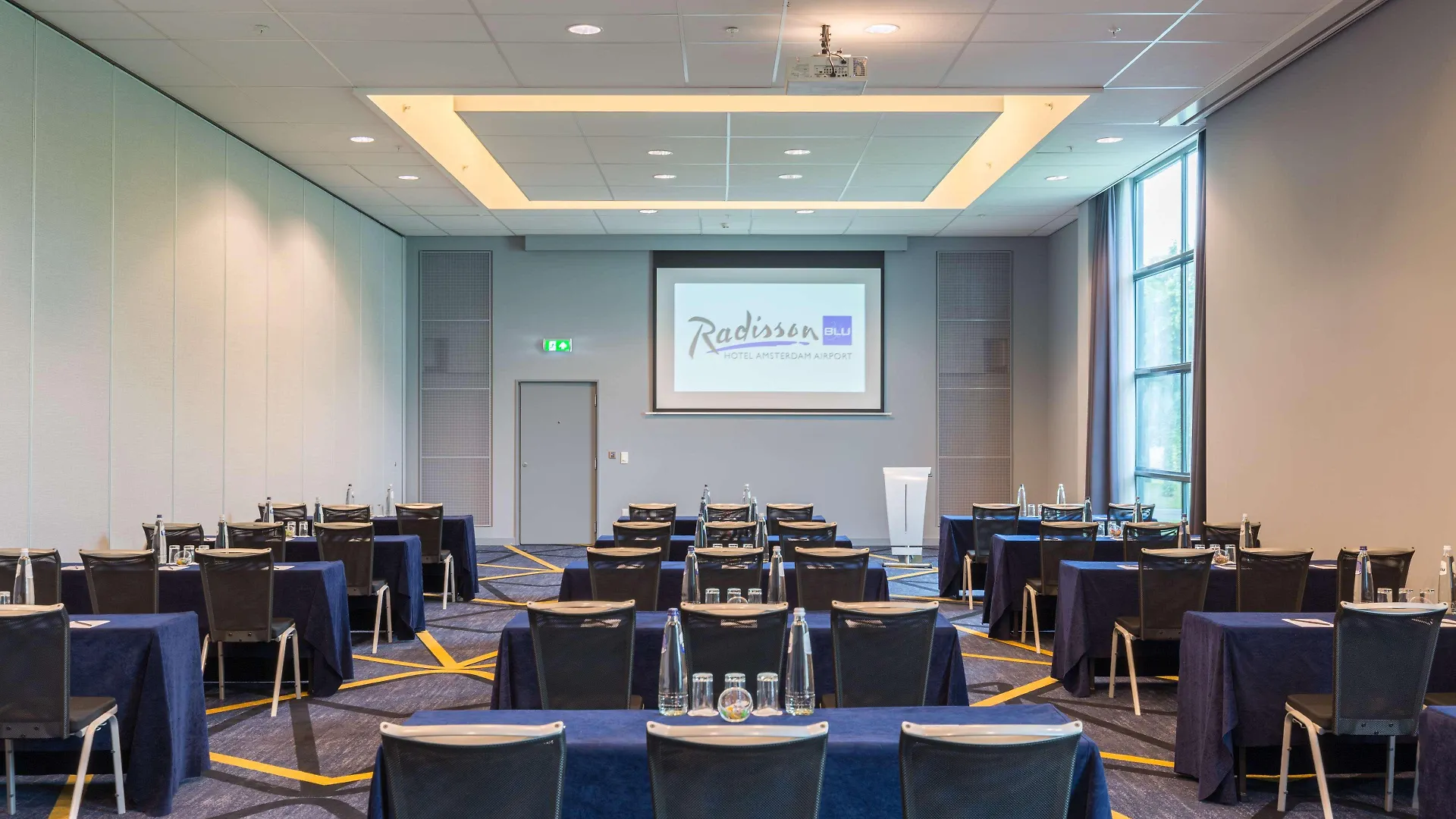Radisson Blu Hotel Amsterdam Airport, Schiphol 스키폴